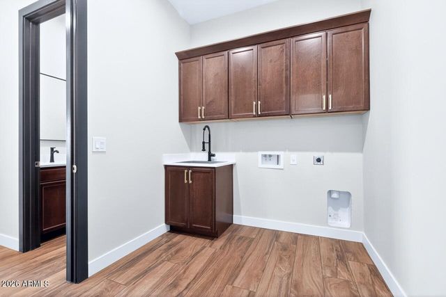 22606 W Laura Street, Wittmann, AZ 85361