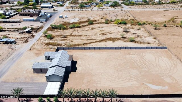 22606 W Laura Street, Wittmann, AZ 85361