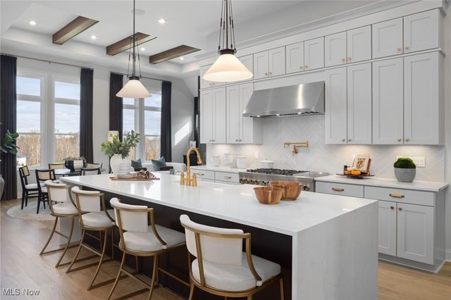 2536 Prairie Lane, Hinckley, OH 44233