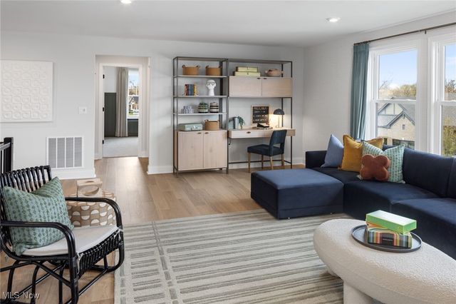 2536 Prairie Lane, Hinckley, OH 44233