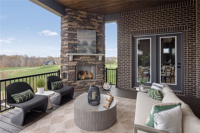 2536 Prairie Lane, Hinckley, OH 44233