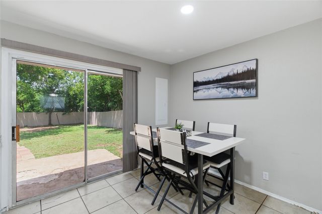 2332 Felder Lane, Fort Worth, TX 76112
