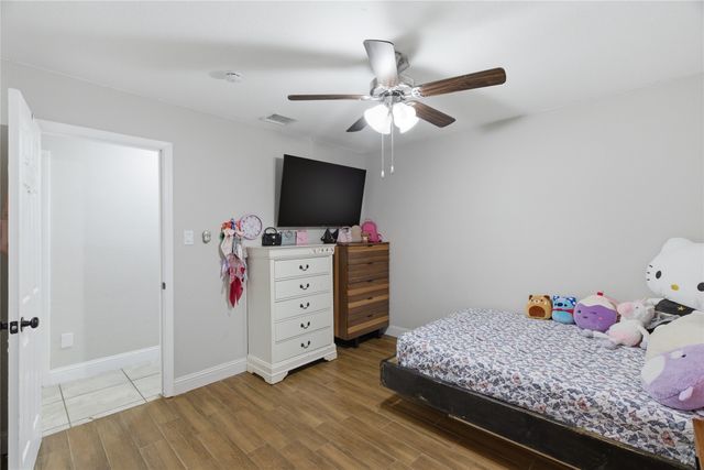 2332 Felder Lane, Fort Worth, TX 76112