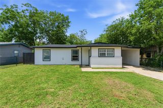 2332 Felder Lane, Fort Worth, TX 76112