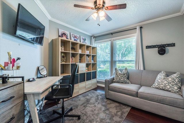 500 Buttercup CIR, Kyle, TX 78640