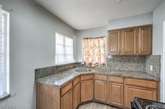 2410 Poplar Avenue, Las Vegas, NV 89101