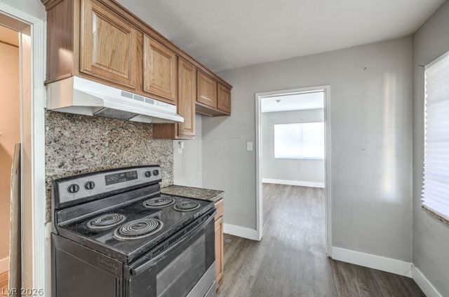 2410 Poplar Avenue, Las Vegas, NV 89101