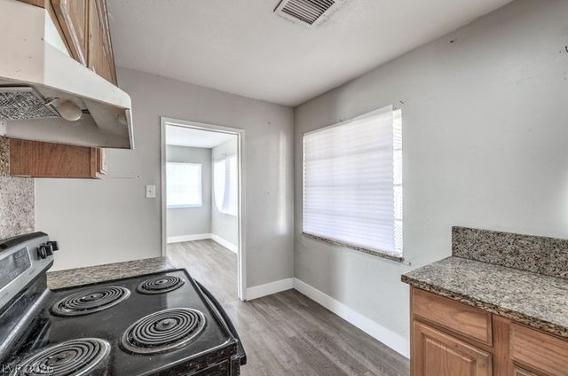 2410 Poplar Avenue, Las Vegas, NV 89101