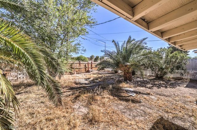 2410 Poplar Avenue, Las Vegas, NV 89101