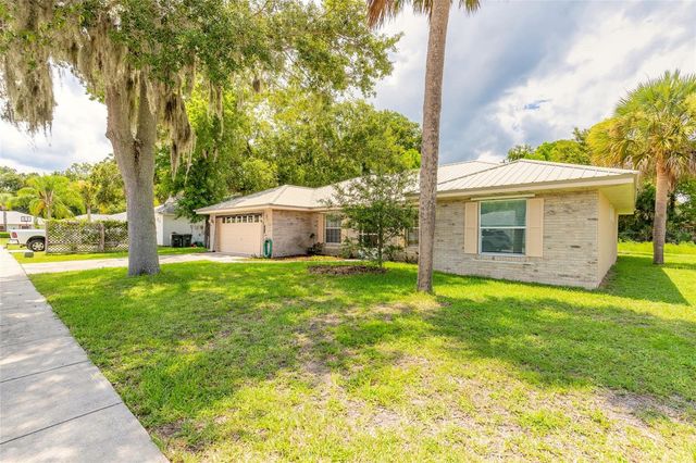 816 IRON HORSE ROAD, Daytona Beach, FL 32114