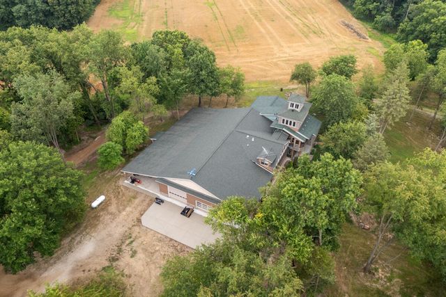 781 Hopkins Road, Lyons, MI 48851