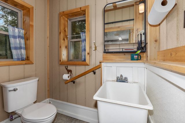 781 Hopkins Road, Lyons, MI 48851