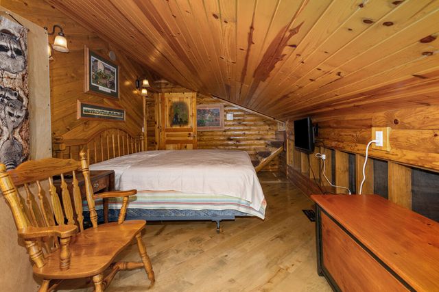 781 Hopkins Road, Lyons, MI 48851