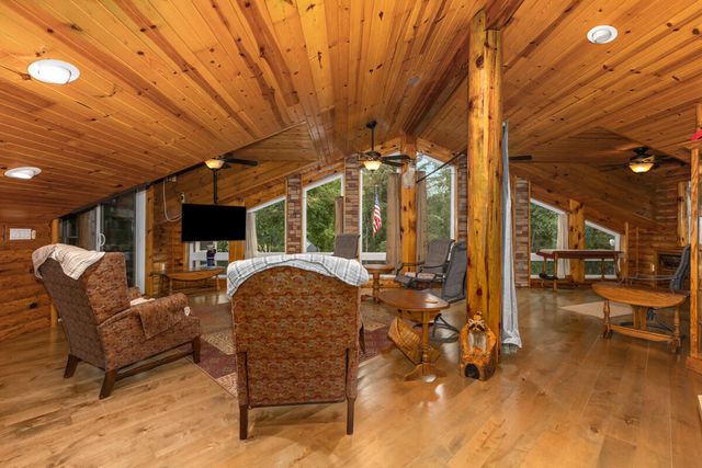781 Hopkins Road, Lyons, MI 48851