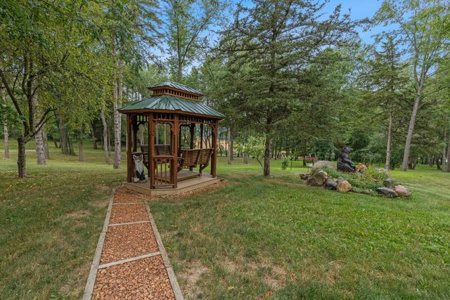 781 Hopkins Road, Lyons, MI 48851