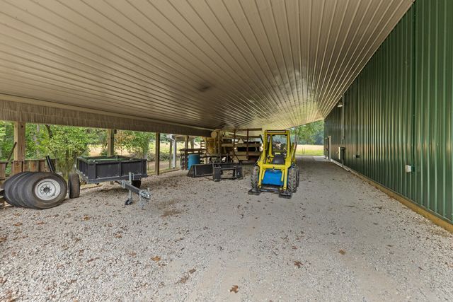 781 Hopkins Road, Lyons, MI 48851