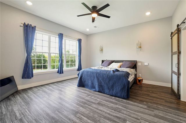 5040 Webster Branch Way, Van Buren, AR 72956