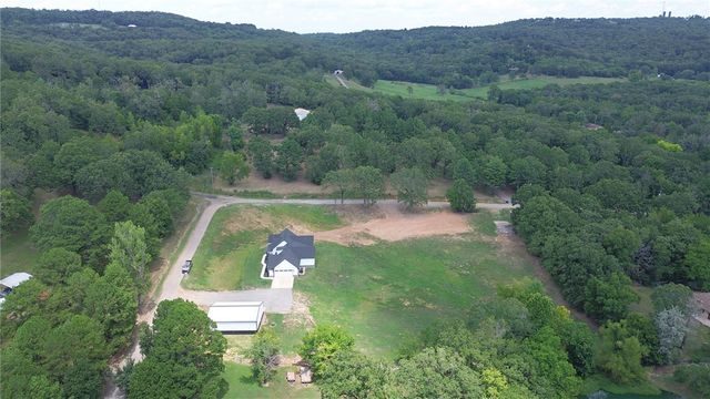 5040 Webster Branch Way, Van Buren, AR 72956