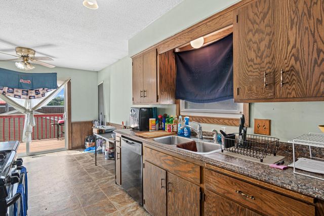 980 Jessamine Avenue E, Saint Paul, MN 55106