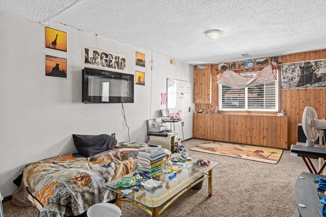 980 Jessamine Avenue E, Saint Paul, MN 55106