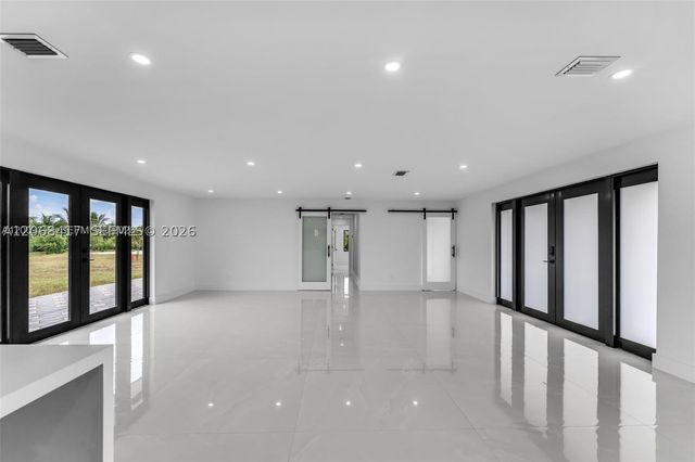 29855 SW 208th Ave, Homestead, FL 33030