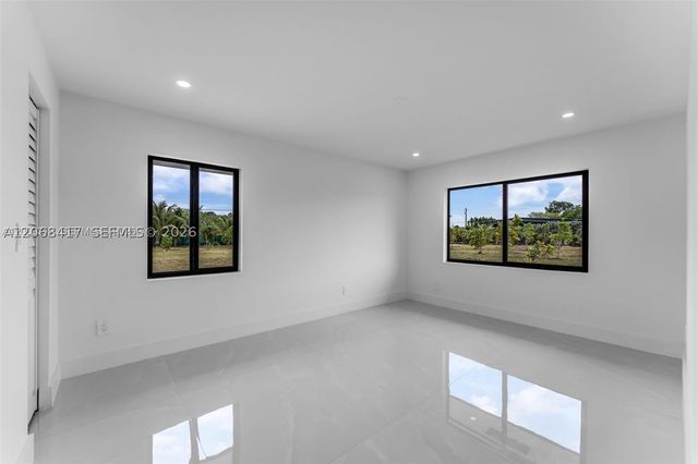29855 SW 208th Ave, Homestead, FL 33030