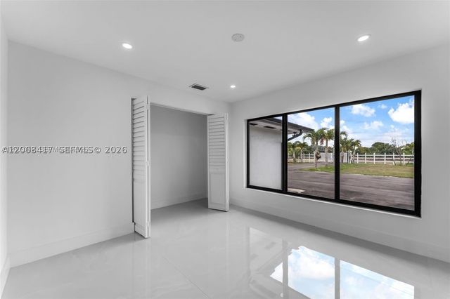 29855 SW 208th Ave, Homestead, FL 33030