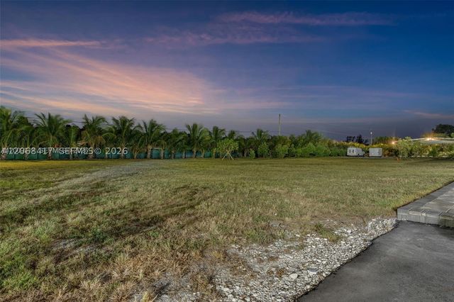 29855 SW 208th Ave, Homestead, FL 33030