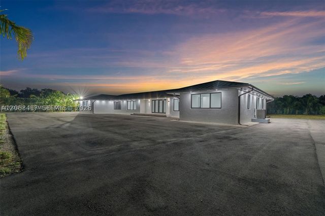 29855 SW 208th Ave, Homestead, FL 33030
