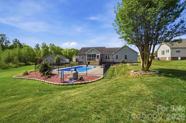 4425 Frank Dellinger Lane 8, Maiden, NC 28650