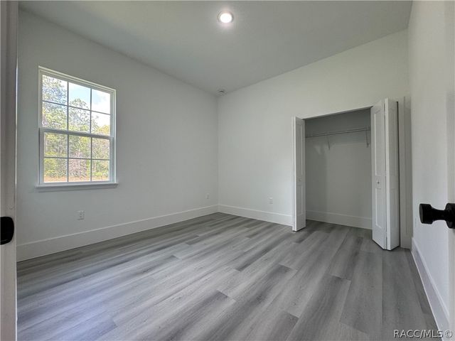 10099 N Carib Way, Citrus Springs, FL 34434