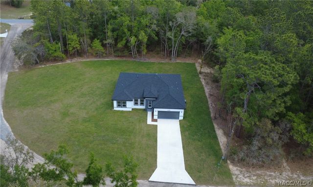 10099 N Carib Way, Citrus Springs, FL 34434