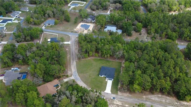 10099 N Carib Way, Citrus Springs, FL 34434