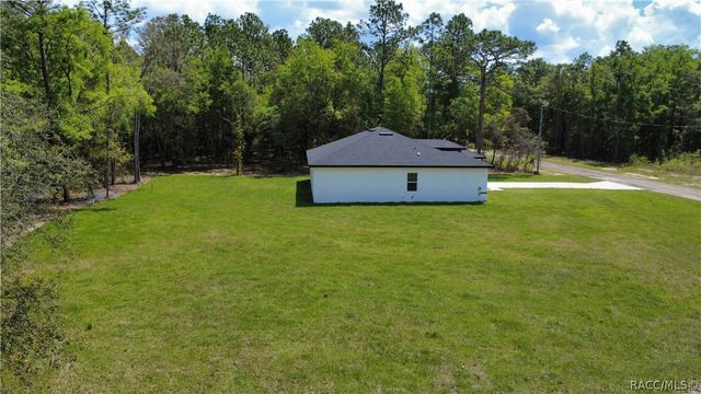 10099 N Carib Way, Citrus Springs, FL 34434