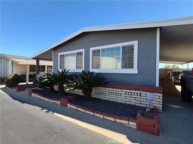 19009 S Laurel Park 328, Rancho Dominguez, CA 90220