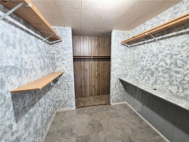 19009 S Laurel Park 328, Rancho Dominguez, CA 90220