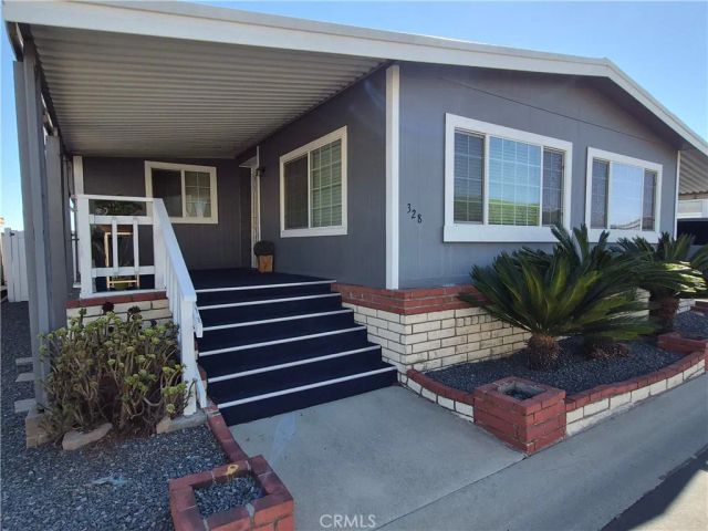 19009 S Laurel Park 328, Rancho Dominguez, CA 90220