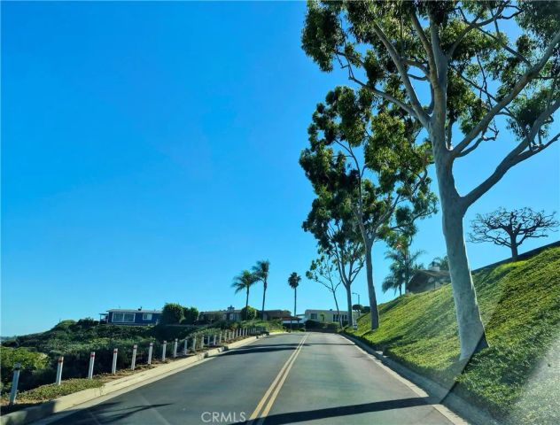19009 S Laurel Park 328, Rancho Dominguez, CA 90220