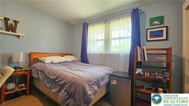 1605 Lois Lane, Bethlehem City, PA 18018