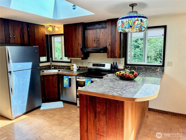 603 Shelter Bay Drive, La Conner, WA 98257