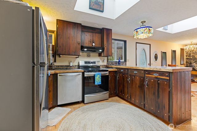 603 Shelter Bay Drive, La Conner, WA 98257