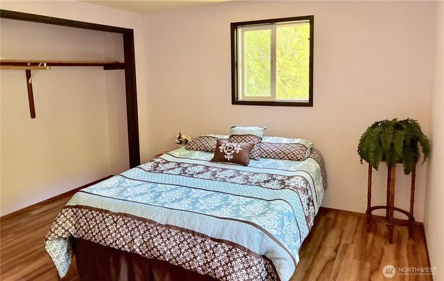 603 Shelter Bay Drive, La Conner, WA 98257