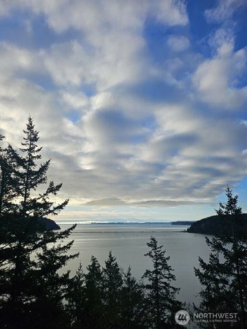 603 Shelter Bay Drive, La Conner, WA 98257