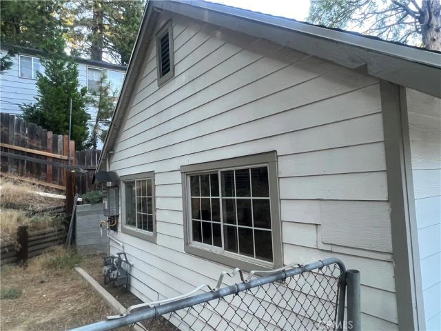 31144 All View, Running Springs, CA 92382