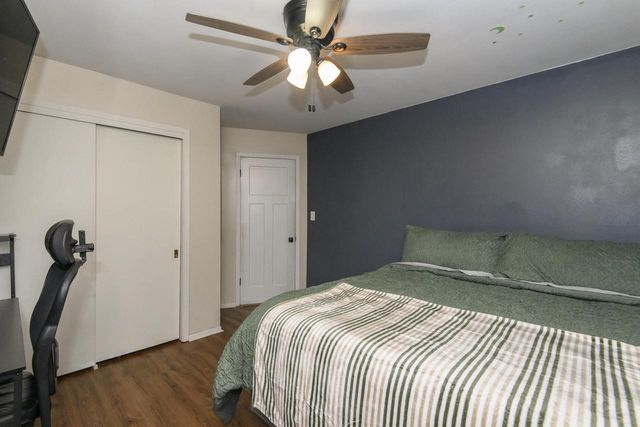 5515 N Shasta DRIVE, Glendale, WI 53209