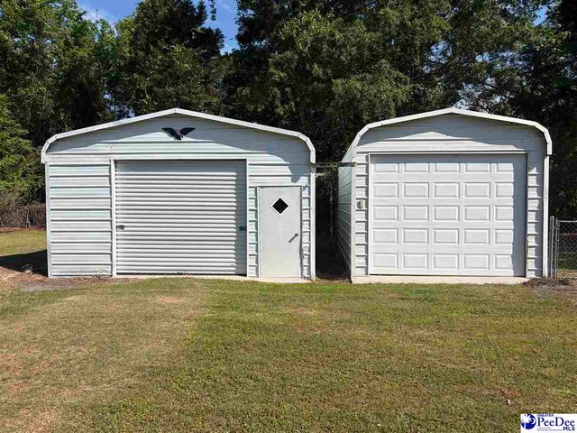 736 Millers Rd, Mullins, SC 29574