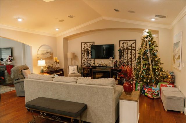 537 WOODLAWN CEMETERY ROAD, Gotha, FL 34734