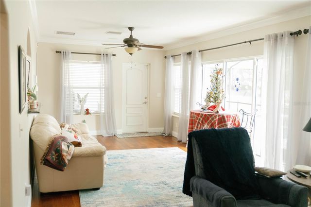 537 WOODLAWN CEMETERY ROAD, Gotha, FL 34734