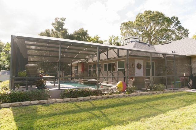 537 WOODLAWN CEMETERY ROAD, Gotha, FL 34734