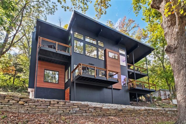 13501 Arrow Lane, Garfield, AR 72732